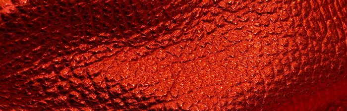 L52 Metallic Red Leather Keeper Collars