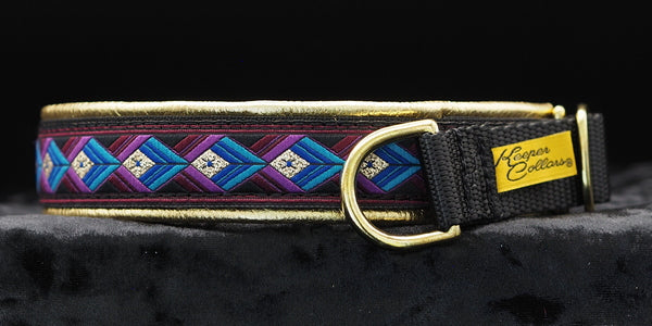 1 Inch Collar Gold and Burgundy Arrowhead on Black Web with Gold Leather and Brass Hardware